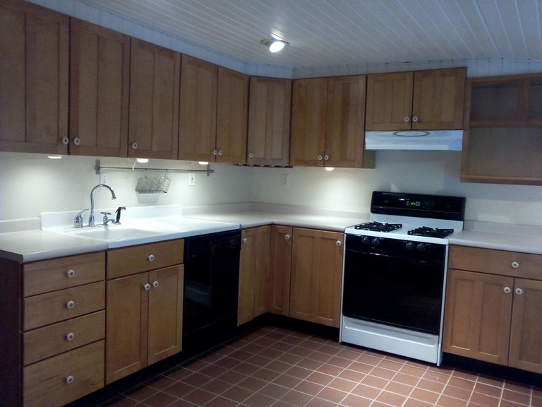 Country Style Living in the Heart of Downtown Kent