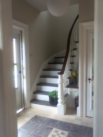 Deluxe one or two Bedroom Apartment Downtown Kent Ohio!